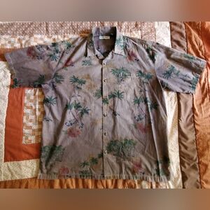 TORI RICHARD UNIFORMS HAWAIIAN SHIRT XL GUC